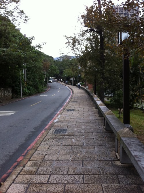 ZhongShan Lu leading up to Villa 32